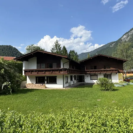 Top-Eigentum- oder Anlageobjekt mit 4 Wohnungen